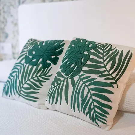 Amanecer. Entero Nuevo Con Vistas Al Mar.