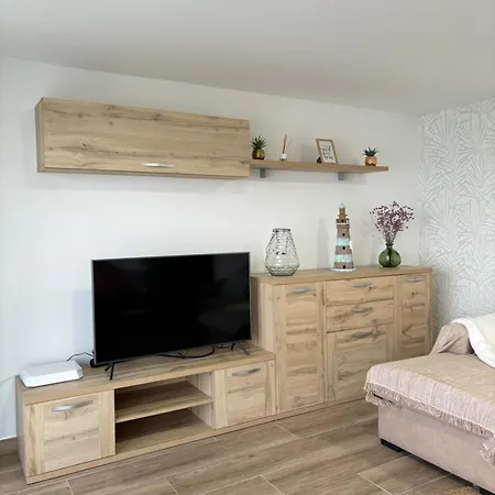 Apartment Amanecer. Entero Nuevo Con Vistas Al Mar. Bueu